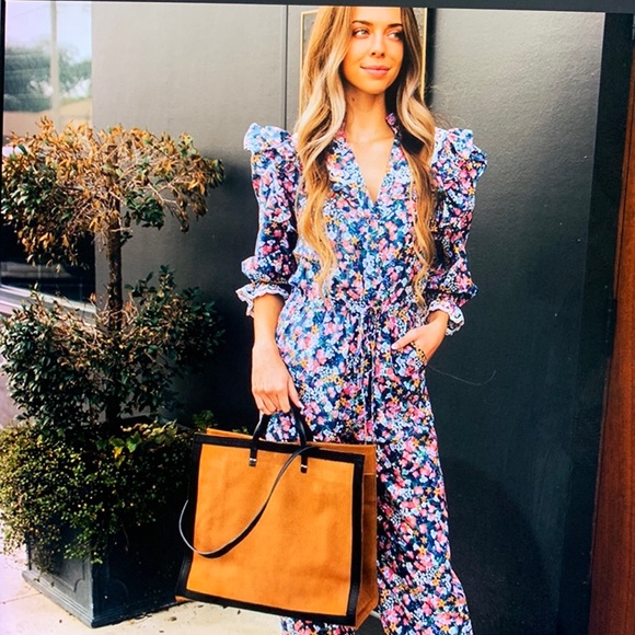 Clare . V Simple Leather Tote
CLARE V. - Picture 10 of 14